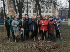 Субботник во Дворце 