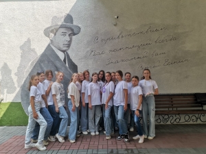 экскурсия в Центральной городской библиотеке имени С. А. Есенина